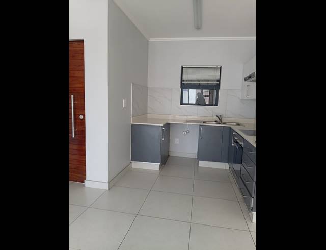3 BEDROOM APARTMENT TO LET IN UMHLANGA RIDGE